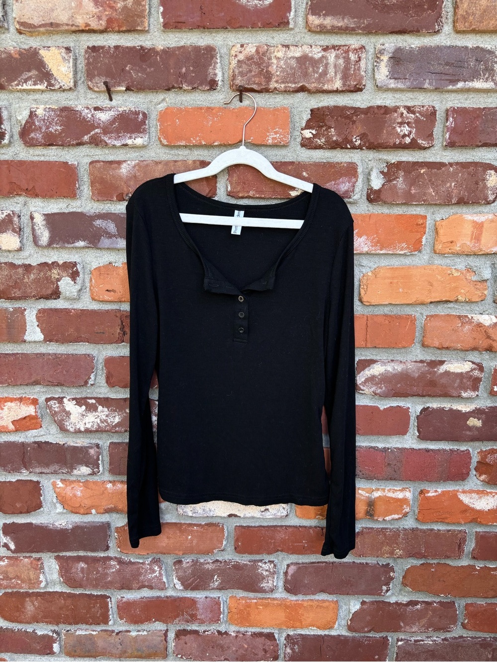 EUC Black Long-Sleeve Henley Top
